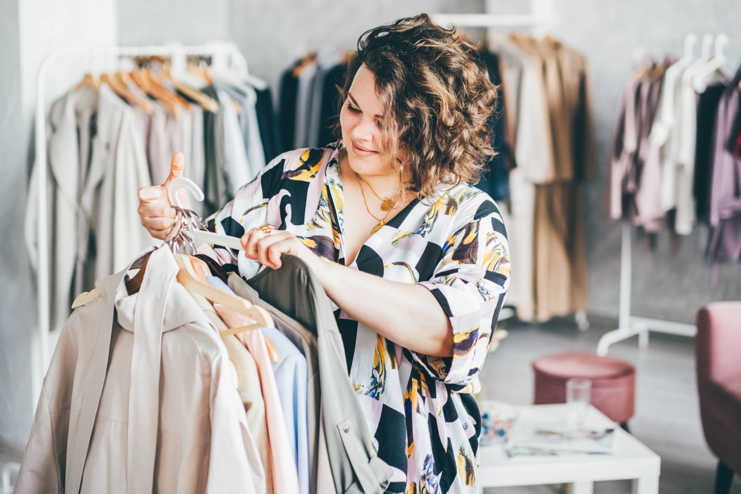 What woman did after feeling "sense of dread" in thrift store backed