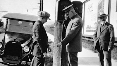 Berkeley, a Look Back: Chamber of Commerce opens fair and auto show