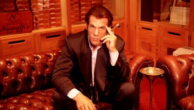 Famed 'Bond' villain Robert Davi says ‘closeted conservatives’ in Hollywood are scared to speak out
