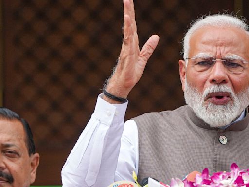 PM Modi Slams Opposition Ahead Of Union Budget: 'Country Does Not Need Negativity'