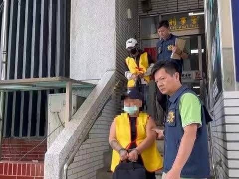 假借名人投資廣告詐騙價值千萬10公斤黃金 嘉縣警破獲詐騙車手集團