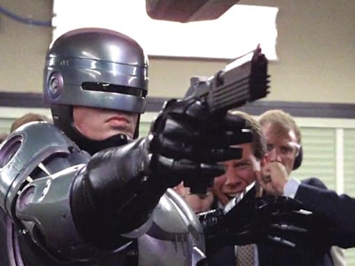 RoboCop, el famoso 'cyber policía' de los 80, tendrá serie remake producida por Amazon Video