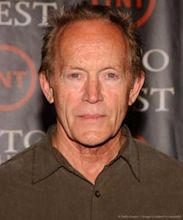 Lance Henriksen