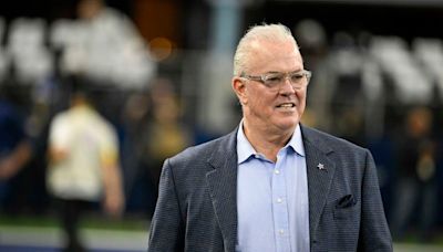 Cowboys VP Stephen Jones ‘holding money back’ to re-sign big-ticket stars