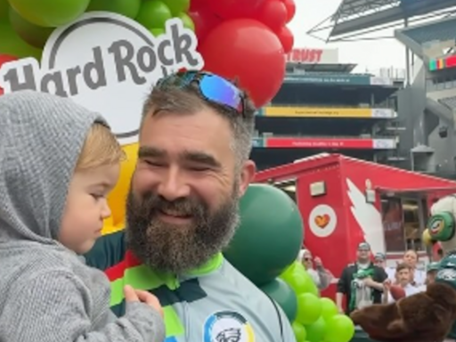 Jason Kelce Shares Hilarious Photo of Youngest Daughter Bennett Meeting Eagles Mascot