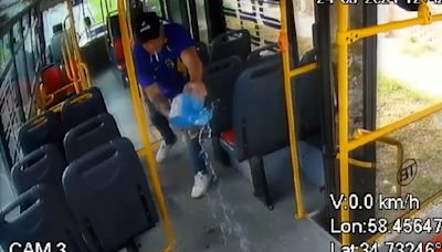 Detuvieron a un hombre ligado a la UTA por el incendio de un colectivo: el video del ataque