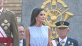 El simbólico vestido español de la reina Letizia en Zaragoza que vimos en otra importante ceremonia militar