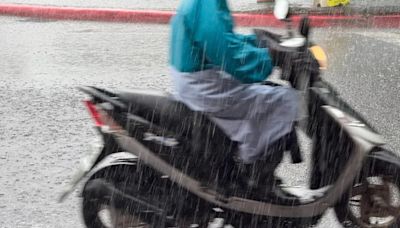 快訊/國家警報大響！大雷雨狂炸3縣市 暴雨警戒區看這邊