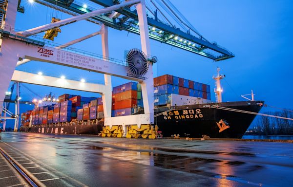 Port of Portland reverses decision to end cargo container handling as Gov. Tina Kotek proposes $40 million infusion