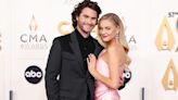 Kelsea Ballerini Reveals She & Chase Stokes Have Matching Tattoos: ‘We Can’t Break Up’