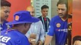 MS Dhoni's cup-of-tea moment in RCB dressing room ahead of IPL 2024 virtual knockout tie sends fans into overdrive