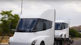 Jay Leno towed 30 tons with a Tesla Semi and said it felt like nothing