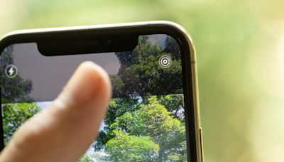 The Hidden iPhone Camera Feature That Takes Amazing Long-Exposure Photos