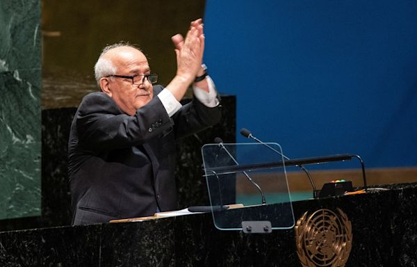 United Nations General Assembly backs Palestinian bid for membership