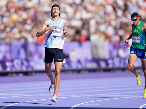 Argentino Larregina clasifica a semifinales 400 metros de París