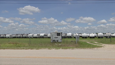 FEMA trailers on airport property called "junk" by Charlotte County code officers