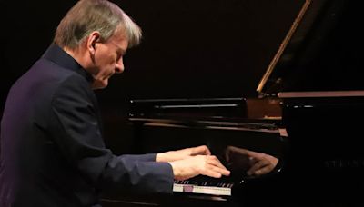 El piano de Sir Stephen Hough protagoniza la tercera semana del Festival de Úbeda