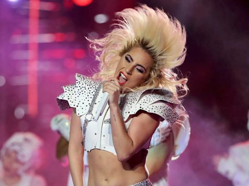 Lady Gaga revela que realizó cinco conciertos del Chromatica Ball mientras tenía COVID