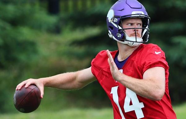 NFL analyst predicts Vikings will trade Sam Darnold by the deadline. Here are the teams who might be involved | Sporting News