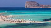 No es Santorini pero esta isla griega se puso de moda y enamora al mundo - Diario Río Negro