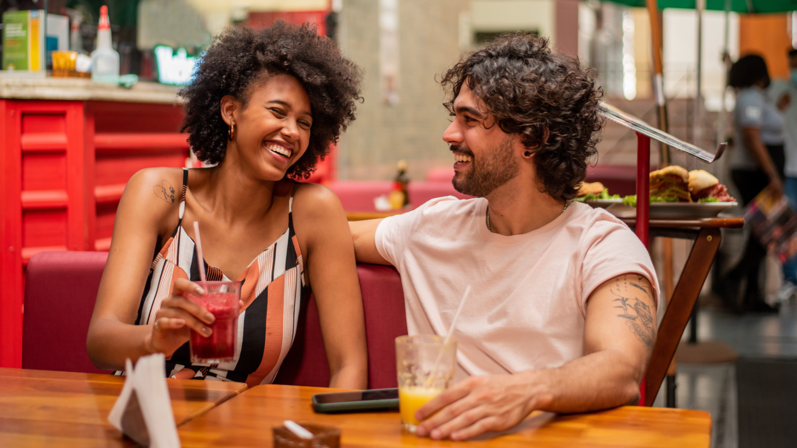 3 surefire dating sites that'll help you find your person