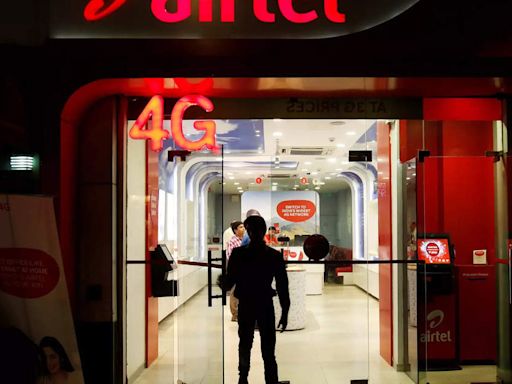 Bharti Airtel renews airwaves, fills gaps; Reliance Jio bolsters network