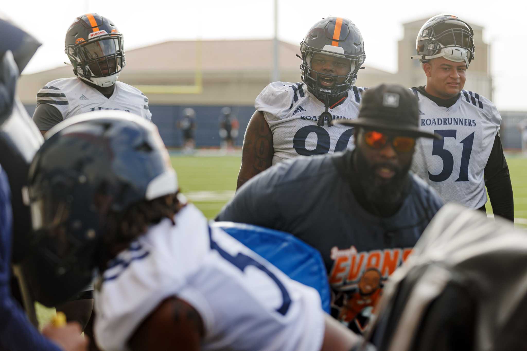 With workmanlike approach, UTSA holds steady on first day of preseason practice