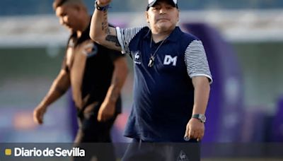 Un nuevo informe forense sobre la muerte de Maradona pone en duda la responsabilidad médica