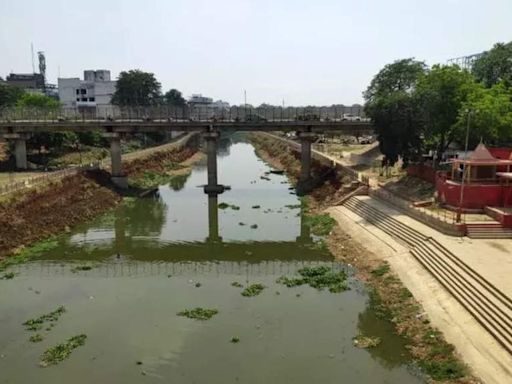 ‘block Nullahs Dischargingsewage Into Varuna River’ | Varanasi News - Times of India