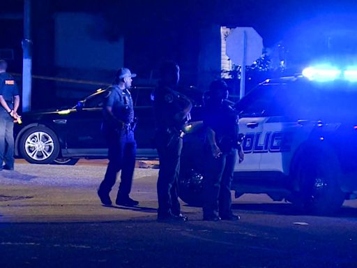 4 killed, at least 10 wounded in Birmingham, Alabama, nightclub shooting