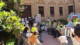 El colectivo 'Juventud Cordoba por Palestina' convoca un encierro en la Facultad de Filosofía y Letras