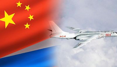 Estados Unidos intercepta por primera vez 2 bombarderos de Rusia y China sobrevolando cerca de Alaska