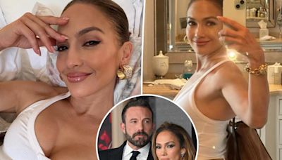 Ringless Jennifer Lopez all smiles in busty selfie amid Ben Affleck marital woes: ‘Gonna be a great day’