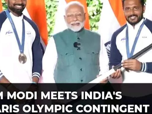 PM Modi meets India's Olympic athletes on Independence Day, watch!