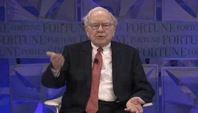 'I get euphoric': Warren Buffett once said he 'loves it' when the US stock market does this one thing — and highlights a 'huge advantage'