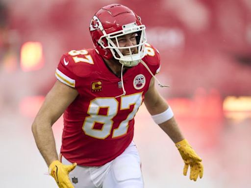 Travis Kelce contract details: Chiefs make tight end league's highest-paid with 2-year extension | Sporting News Canada