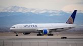 United Airlines loses $194 million but sees 2Q turnaround