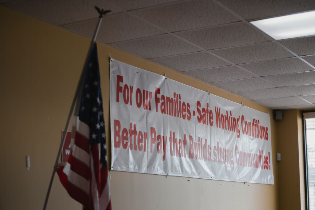 Union vote at Mercedes-Benz plant in Vance underway