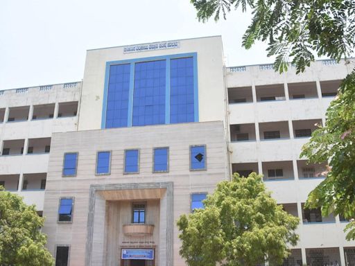 Karnataka Institute of Medical Sciences to return to its earlier name KMC with RI tag