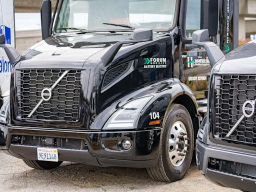 Ports of Los Angeles, Long Beach Commit $25 Million to EV Truck Chargers