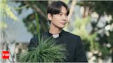 ‘DNA Lover’ new stills introduce Lee Chul Woo as gentle priest Andrea - Times of India