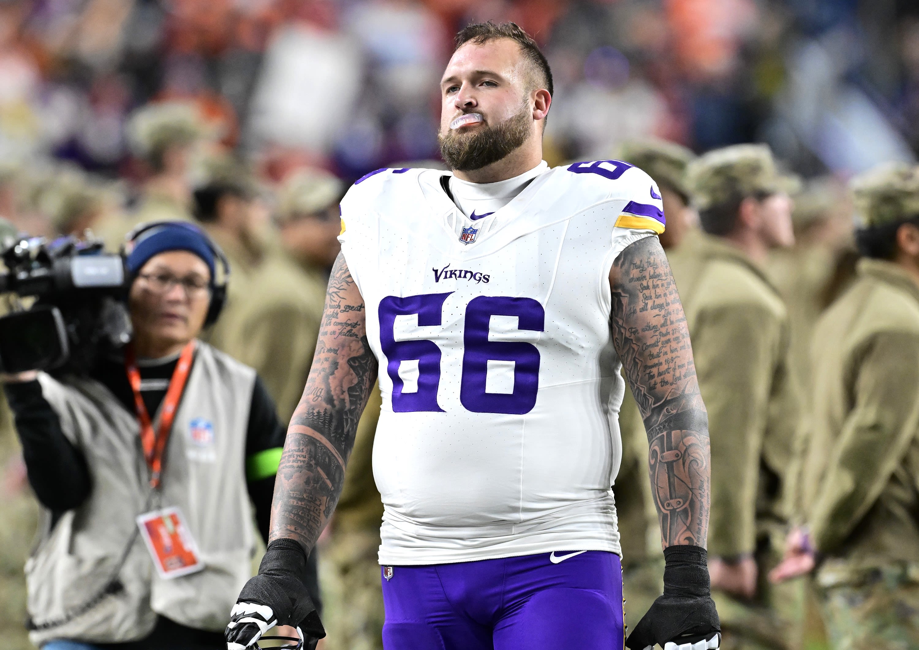 Vikings agree to terms with veteran guard Dalton Risner