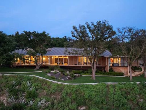 Award-winning ‘Spy Kids’ filmmaker lists Texas mansion for $8.9 million