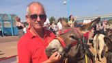 'Seaside donkey owner is weighing kids before they're allowed on - good on him'