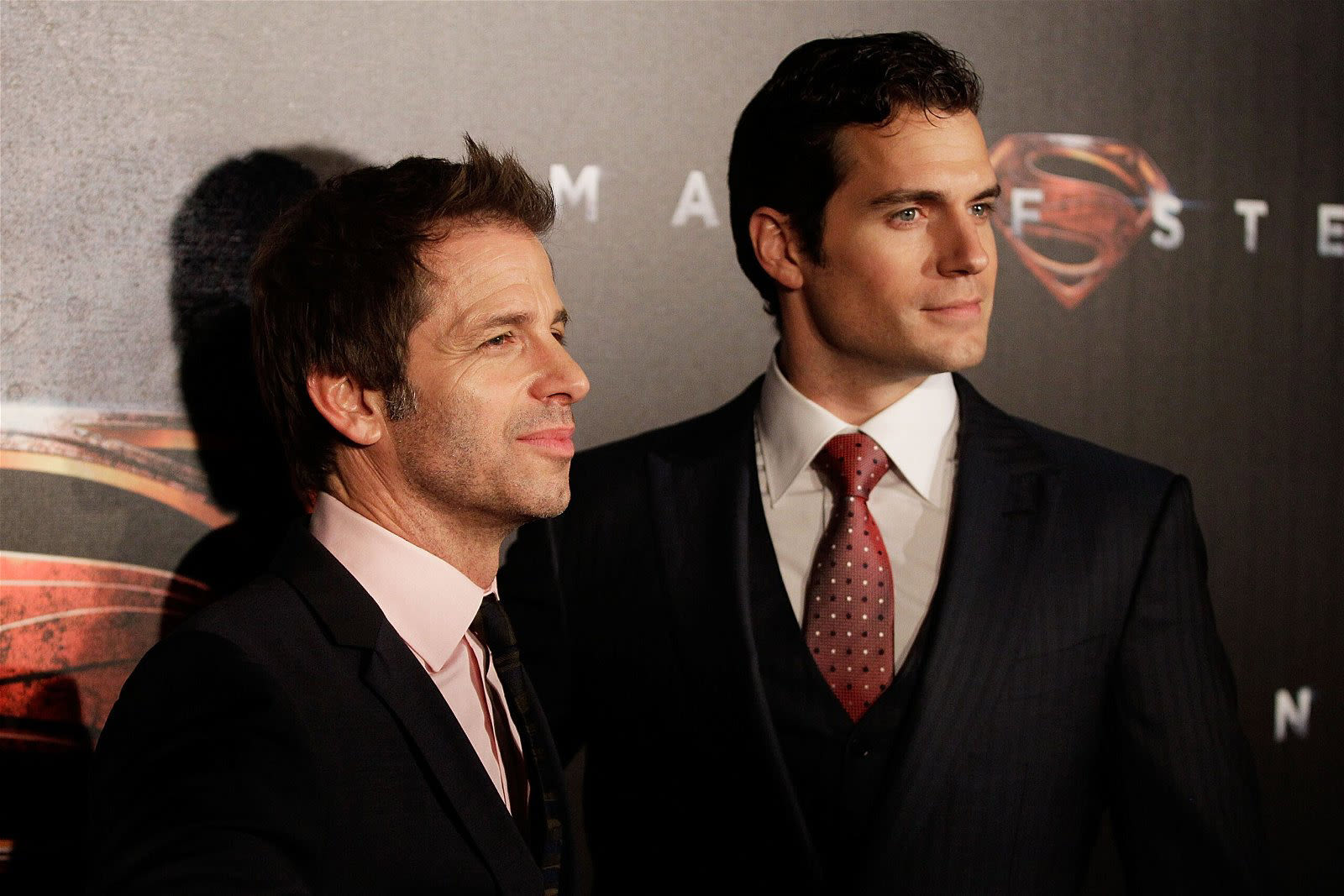 Henry Cavill to Finally Return as Superman on Big Screen, Zack Snyder Teases a Re-Release