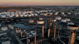 Oil gains on supportive US stockpile data, gasoline demand firm