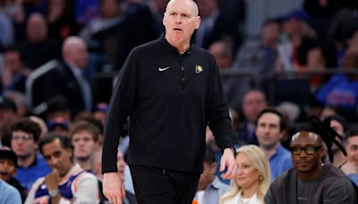 Pacers coach Rick Carlisle ejected after Knicks' controversial overturned double dribble