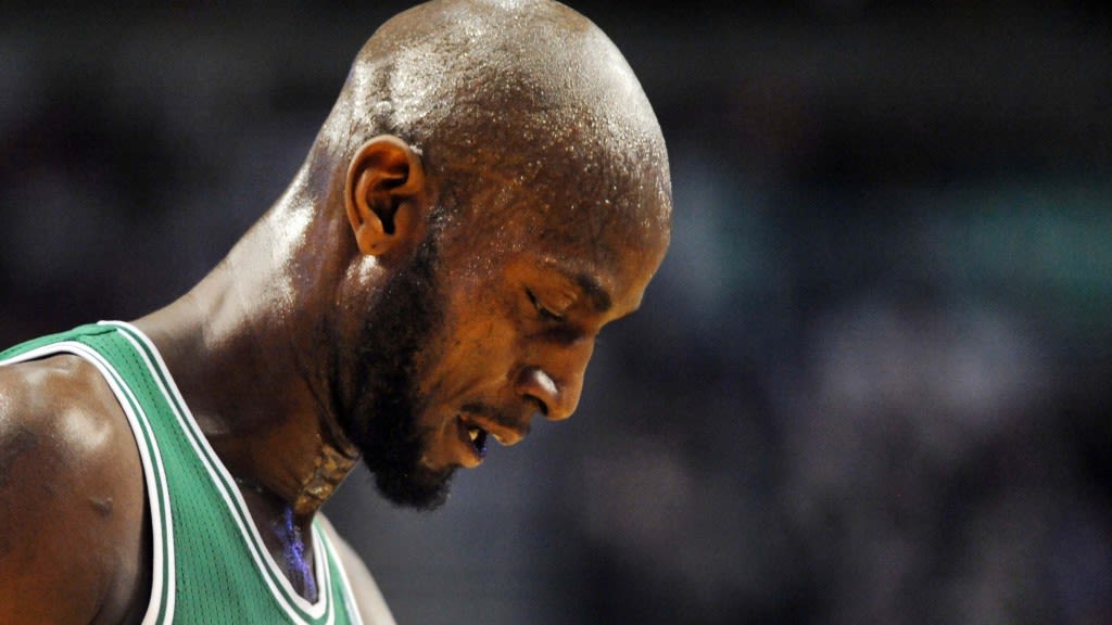 On this day: Garnett, Fitch born; Bird triple-doubles vs. Detroit in '87 ECF