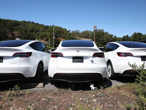 Elon Musk guts Tesla's charging team after winning over major automakers