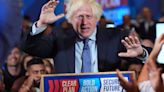 Boris Johnson aparece por sorpresa para revitalizar la campaña del Partido Conservador